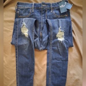 Hollister Distressed Skinny Jeans in Medium Blue